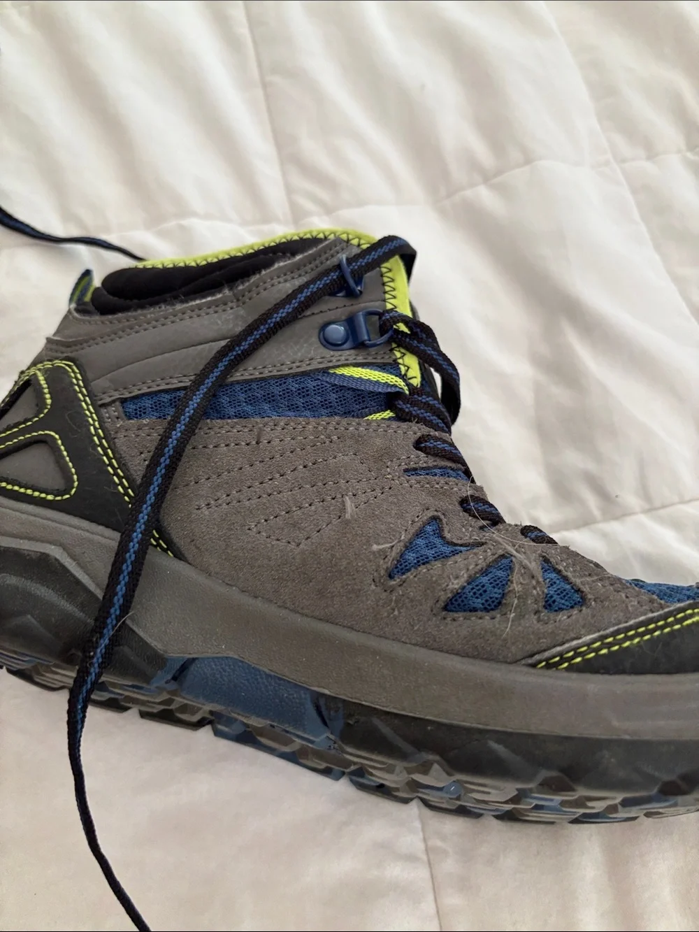 Merrell kids Gray & Blue Hiking Boots with Lime Accents Boys Sz 4